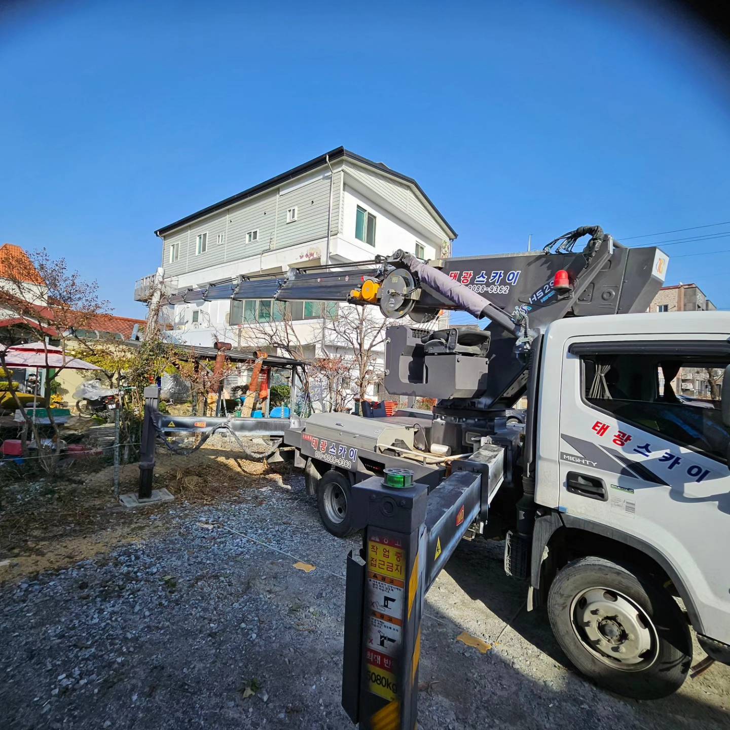 스카이차 3.5톤 사진