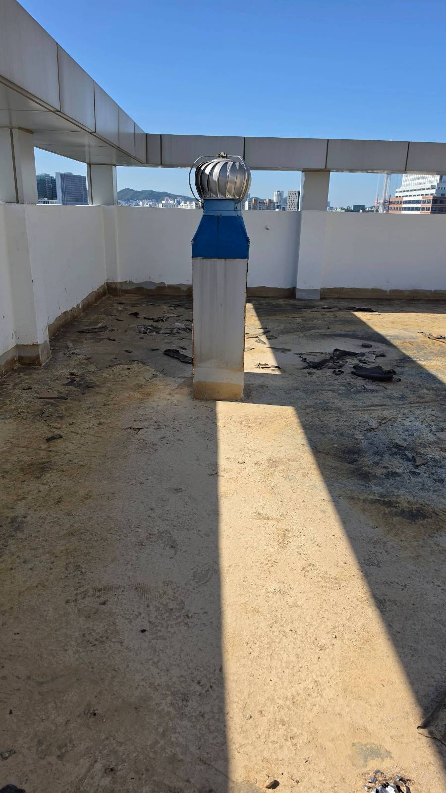 인천 작전동 오피스텔옥상 고뫄스제거 현장 시공 전 사진