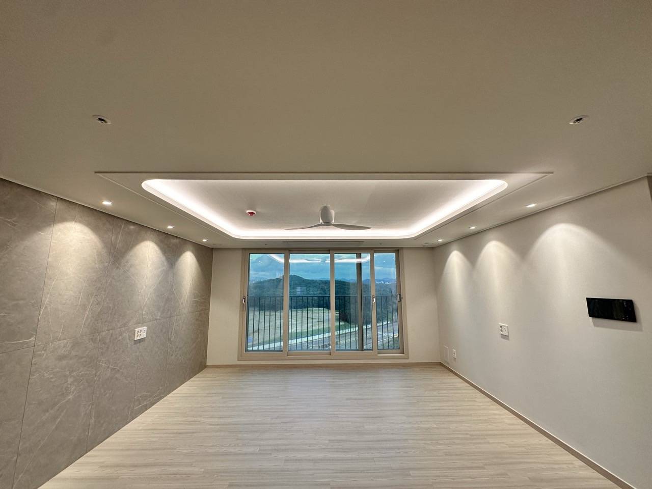충남 아산시 전기·조명 시공 사진 1